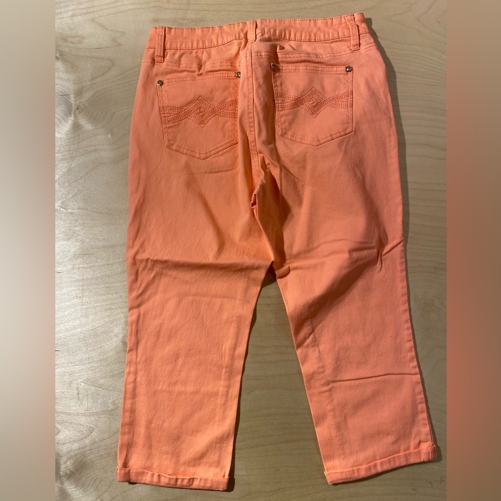 New Directions Vibrant Orange Cropped Pants 12 (QJ) - Picture 6 of 7